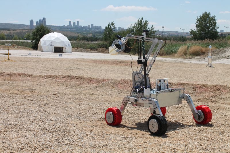 ARC sahasında Cengaver rover